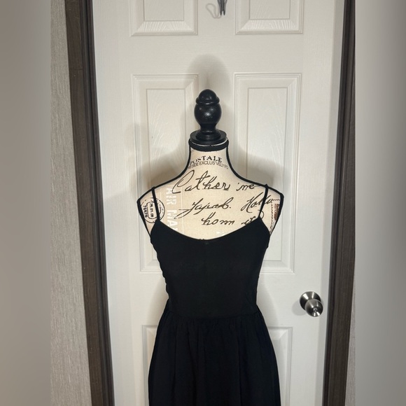 H&M Little Black Dress - Picture 4 of 11
